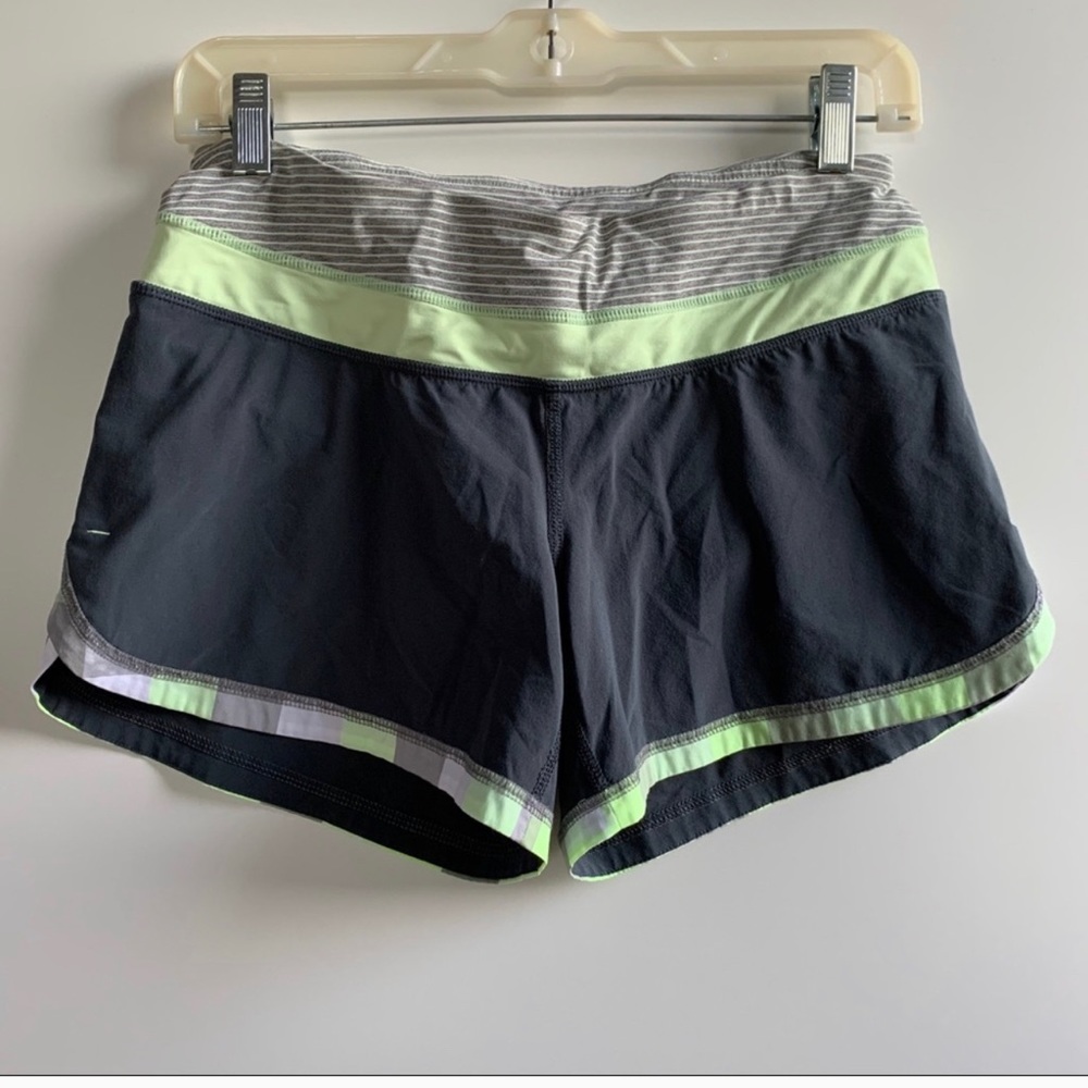 Lululemon Speed Short Gray/Green 4 Wet Dry